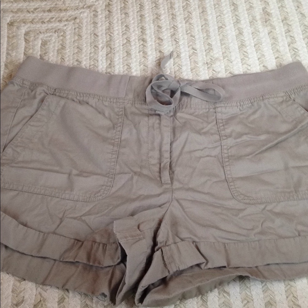 Loft sz12 khaki cotton shorts stretch tied pockets